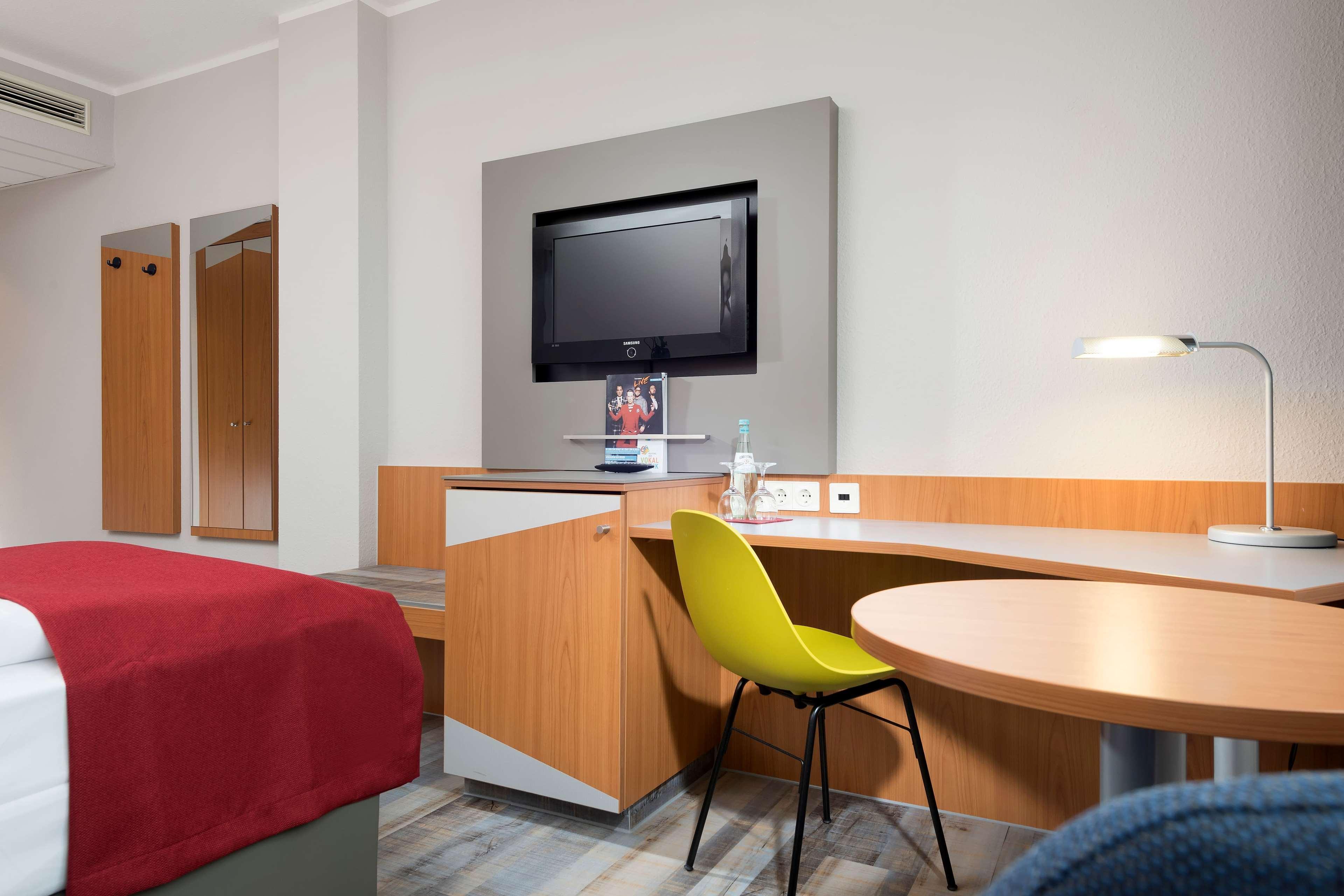 Ramada By Wyndham Hannover Messe Laatzen Εξωτερικό φωτογραφία