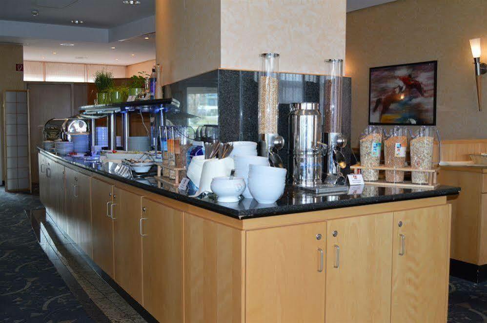 Ramada By Wyndham Hannover Messe Laatzen Εξωτερικό φωτογραφία