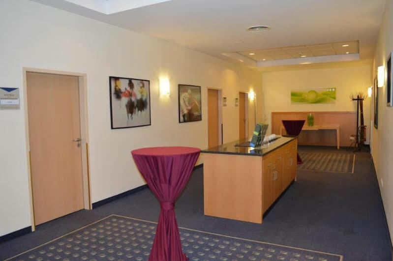 Ramada By Wyndham Hannover Messe Laatzen Εξωτερικό φωτογραφία
